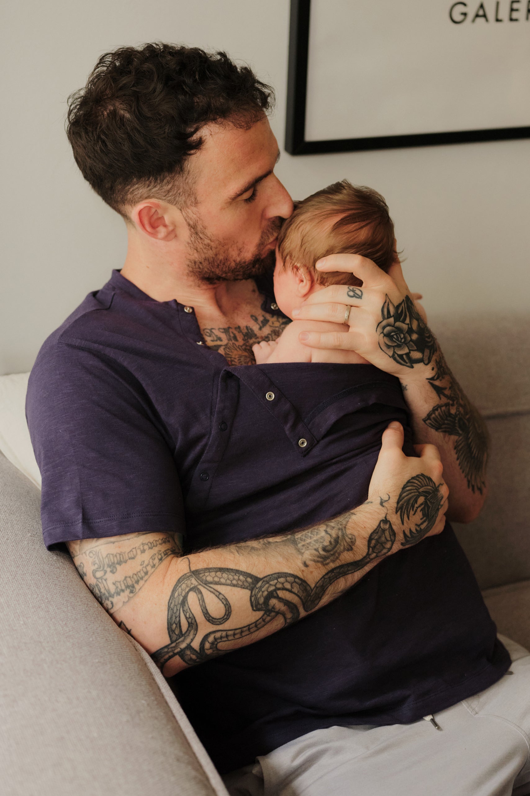 Camiseta Skin To Skin Para Papá - Algodón Orgánico, Promueve Apego Con El Bebé, Talla XXL Azul Marino