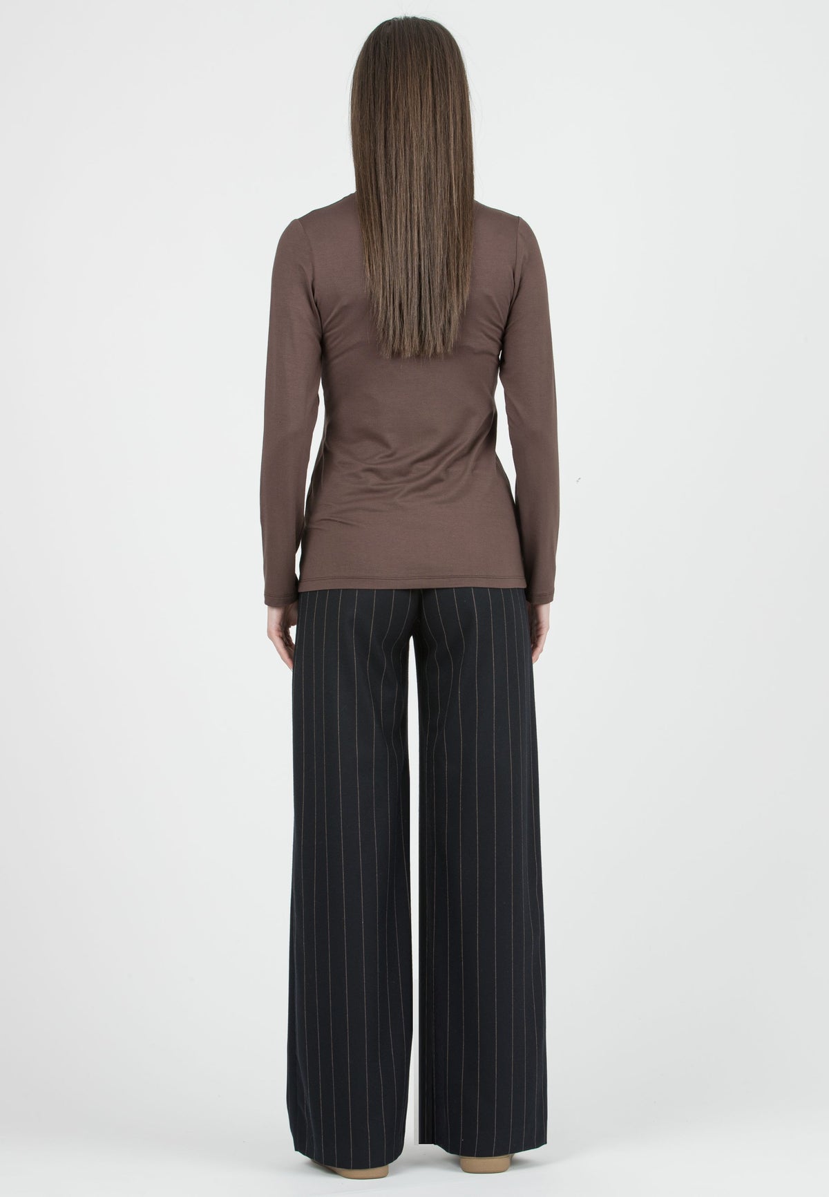 Umstands- und Stilltop aus Viskose-Jersey mit Knotendetail braun ATT26AW07 6
