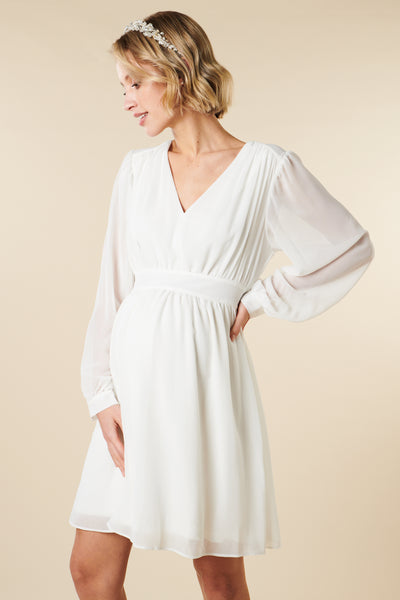 Chiffon maternity wedding dress with puff sleeves