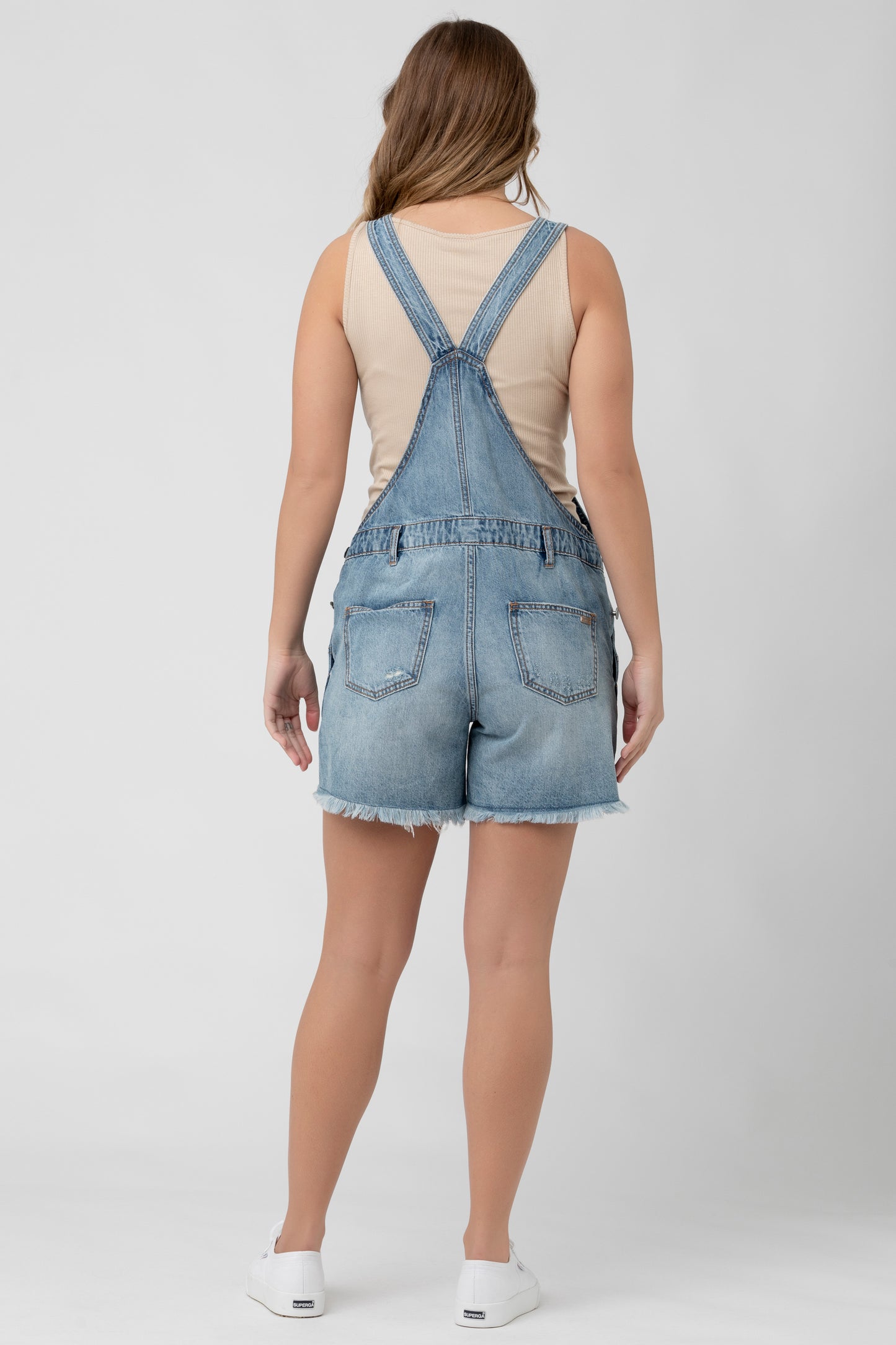 Denim Latzhose im Used Look