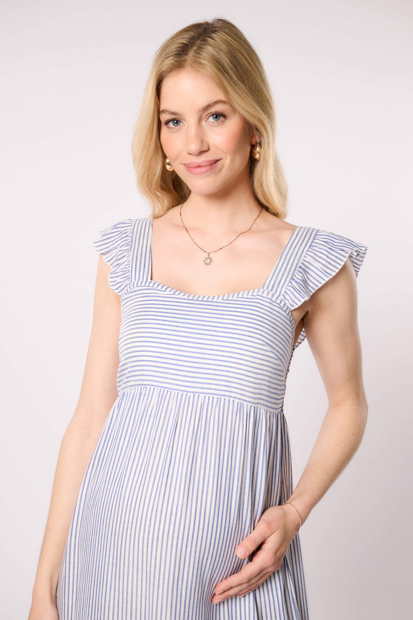 Maxi Streifen Umstandskleid mit Rüschen