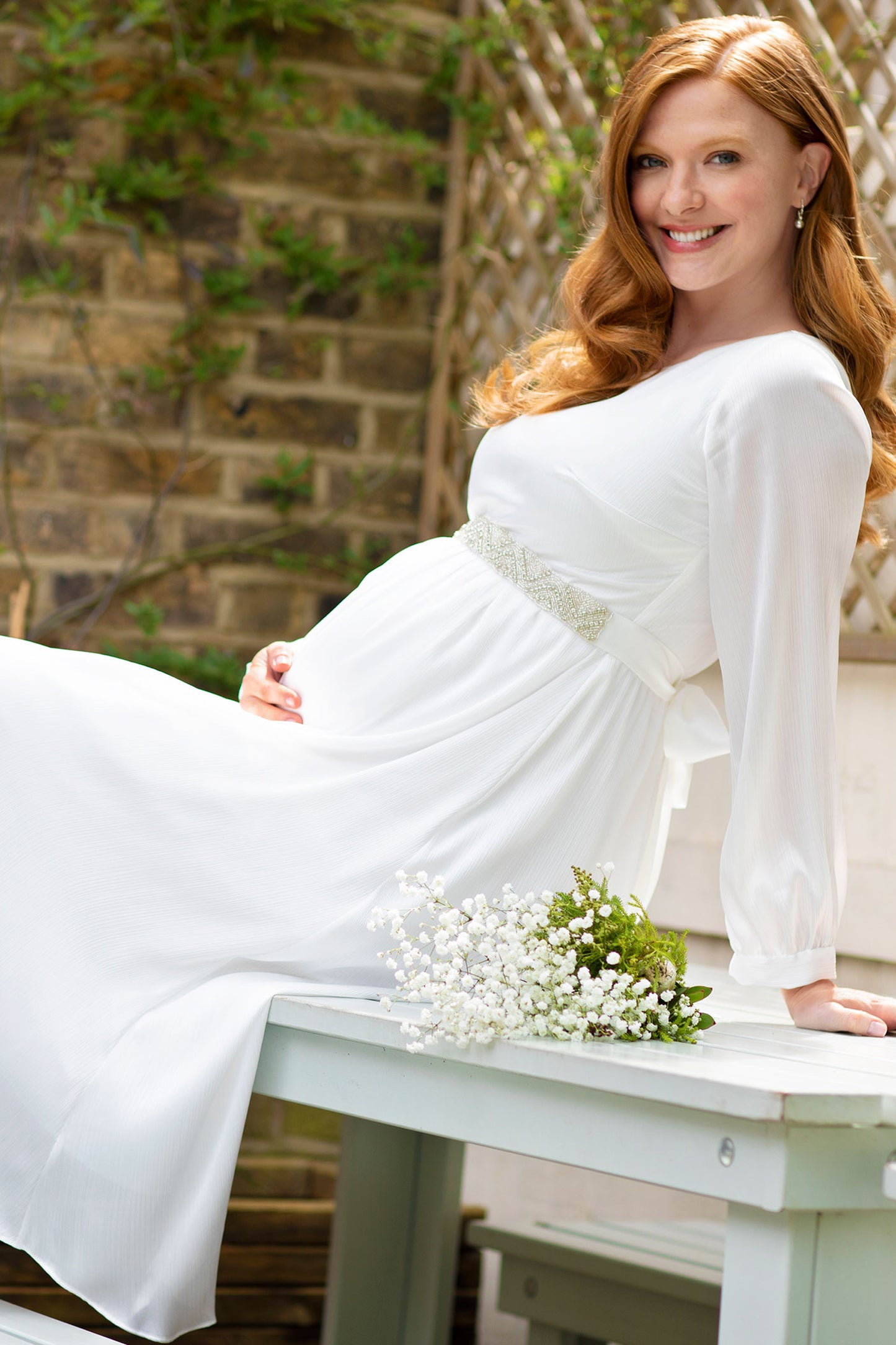 Midi Satin Umstandsbrautkleid