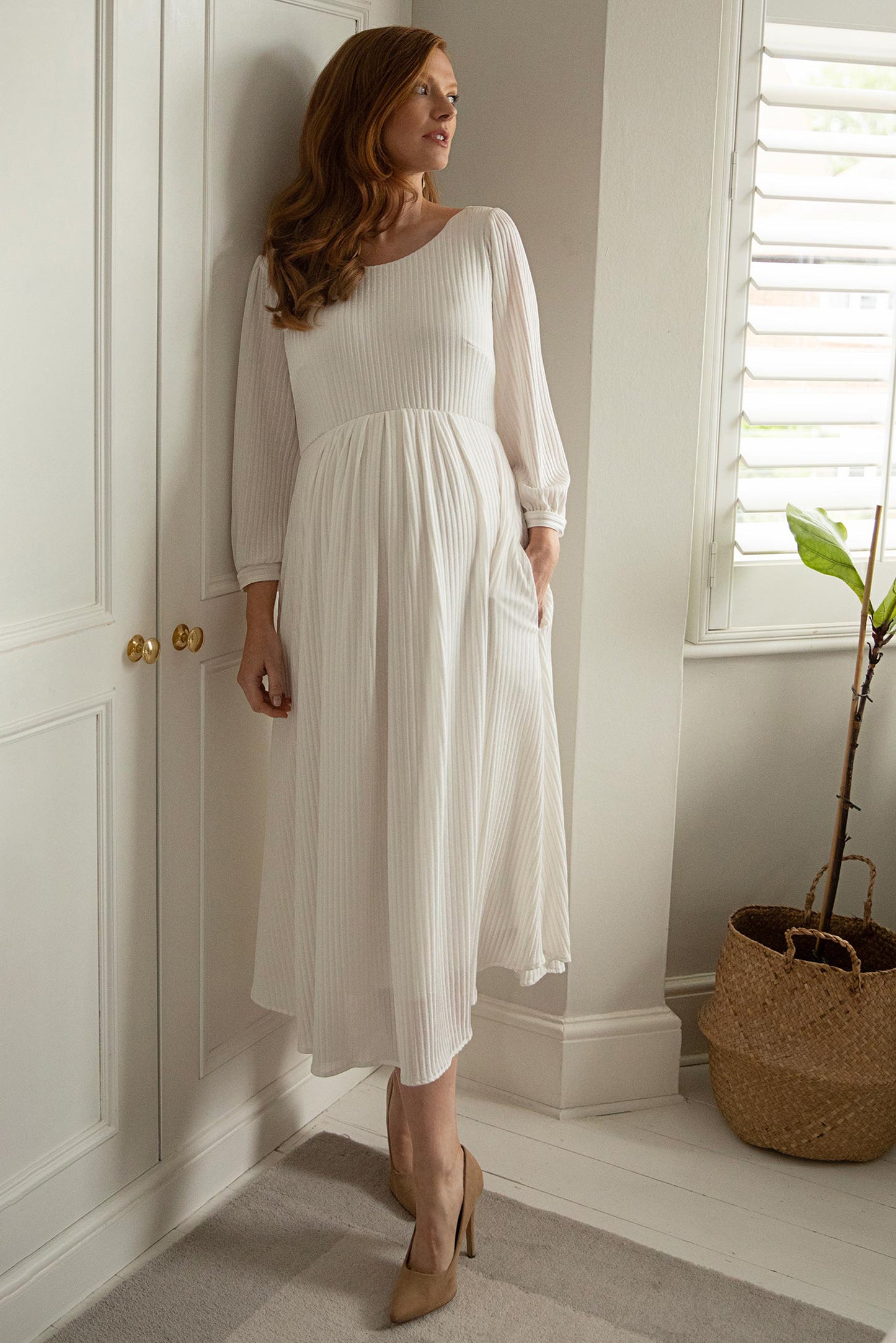 Midi Umstandsbrautkleid mit rundem Rückenausschnitt