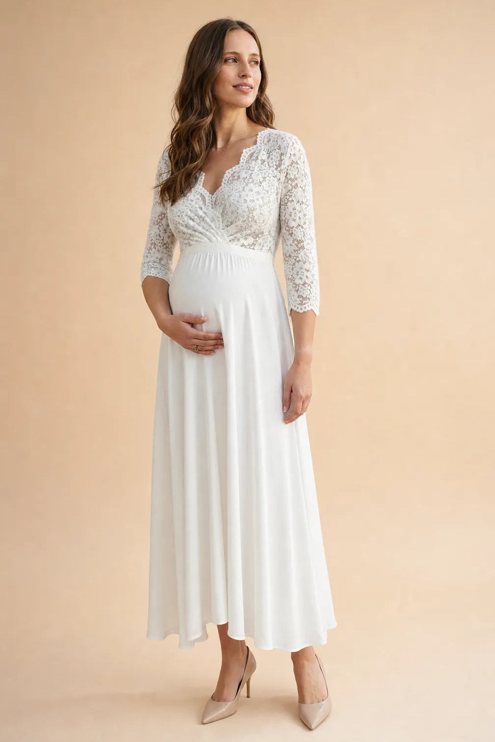 Midi_Umstands-_und_Stillbrautkleid_mit_Cache_Coeur_Ausschnitt_im_Materialmix_1