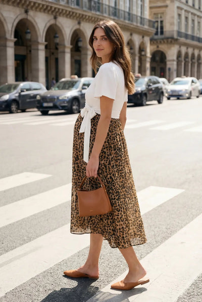 Midi Umstands- und Stillkleid in Wickeloptik mit Leo Print