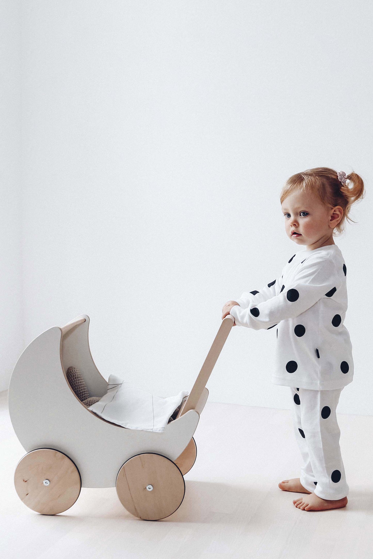 Puppenwagen aus Holz