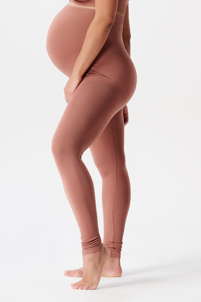 Ribbed Seamless Überbauch Umstandsleggings altrosa