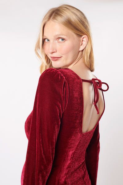 Velvet maternity shirt with sweetheart neckline