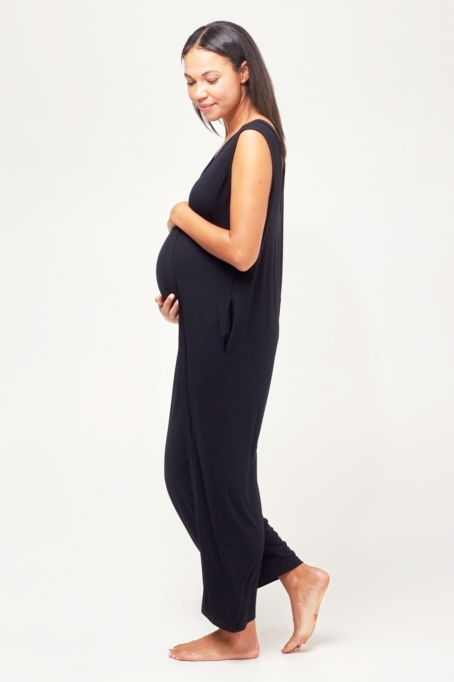 Umstands-und Still-Jumpsuit aus Bambus-Viskose