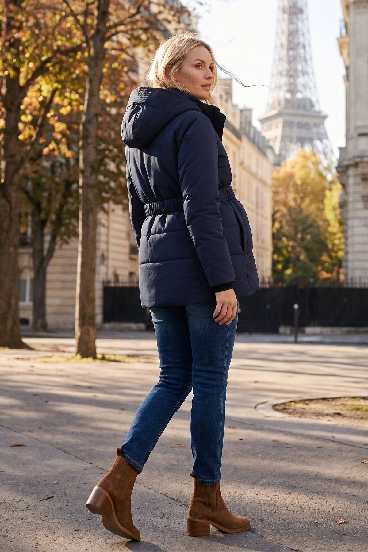 Umstands-und-tragejacke-mit-gurtel-navy