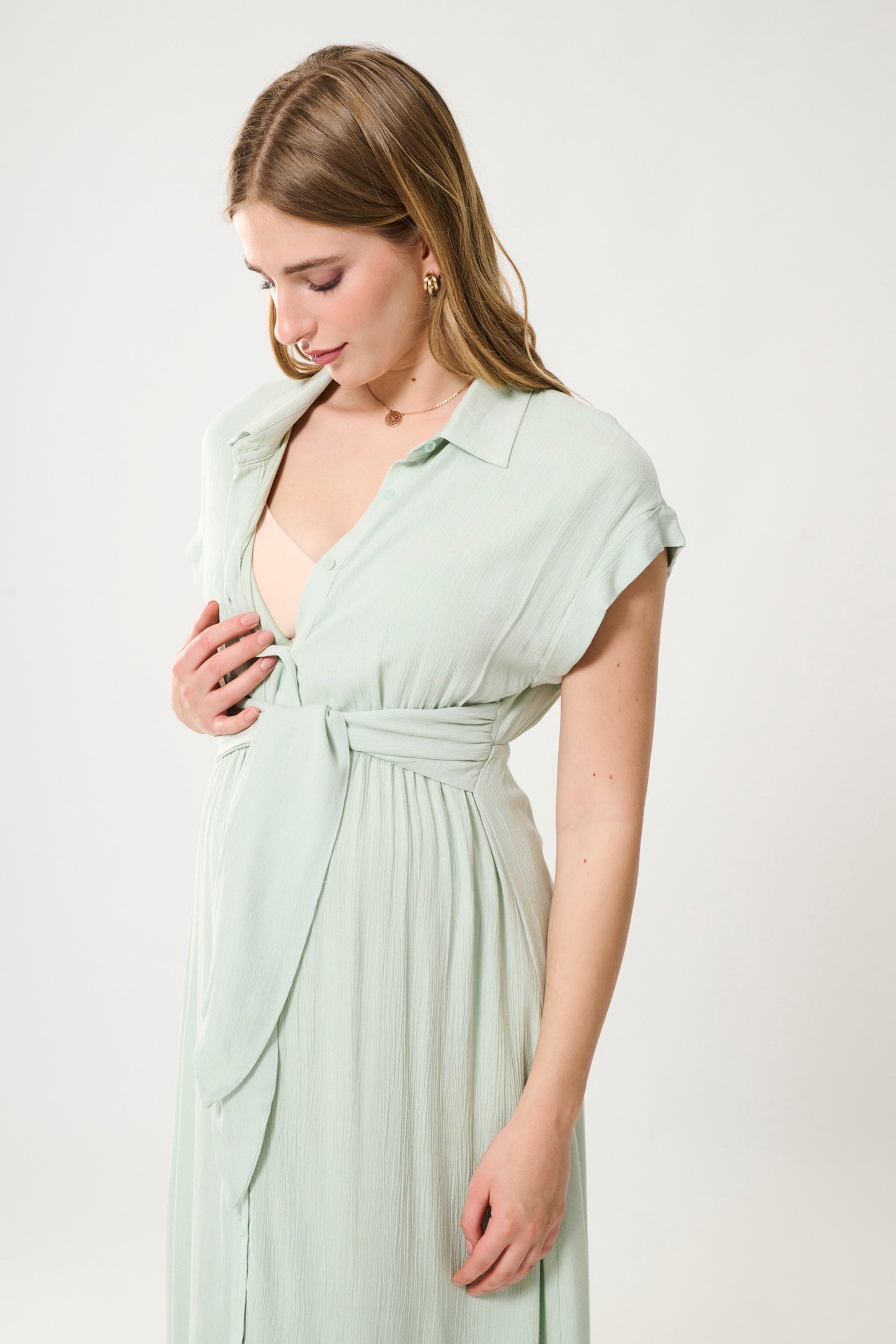 Umstands-und Still-Hemdblusenkleid zum Binden salbei_MAM26S21