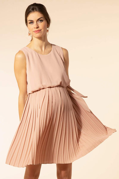 Crepe Umstands- und Stillkleid mit Plissees rosa