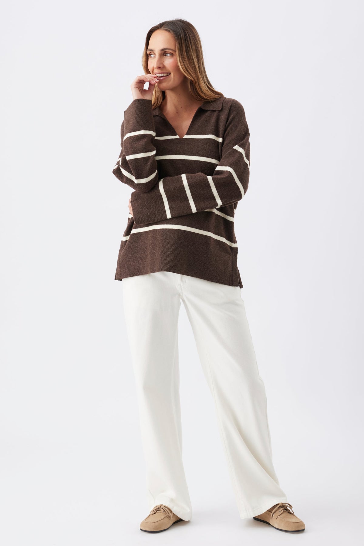 Gestreifter Umstands- und Stillpullover aus Strick mit V-Ausschnitt RIP26AW19 3