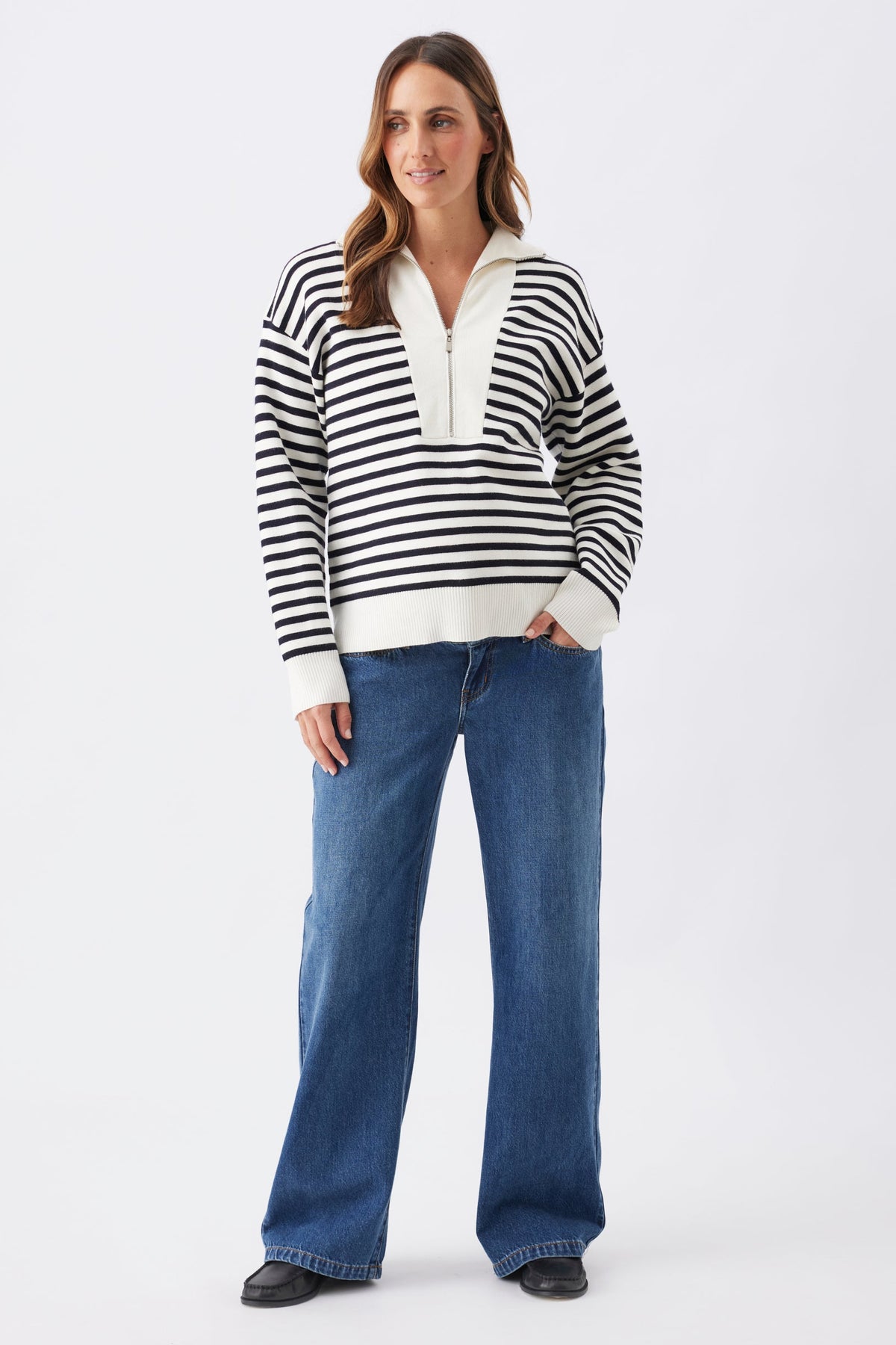 Gestreifter Umstands- und Stillpullover aus Strick mit Zip-Kragen RIP26AW12 3