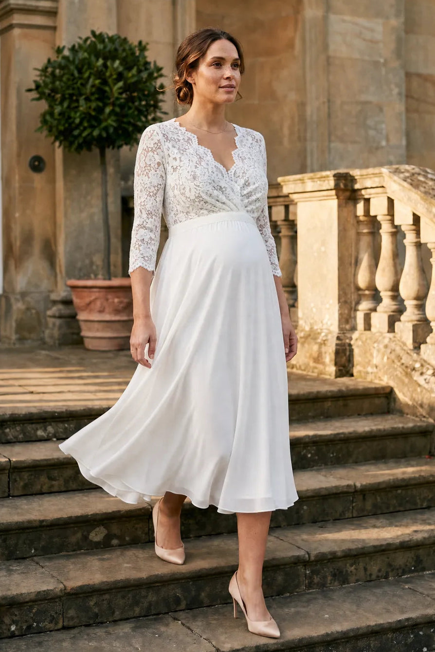 Midi Umstands- und Stillbrautkleid mit Cache Coeur Ausschnitt im Materialmix MAM26AW21 2