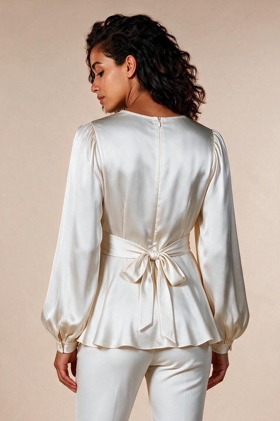 Satin Umstandswickelbluse mit Ballonärmeln elfenbein MAM26AW11 2