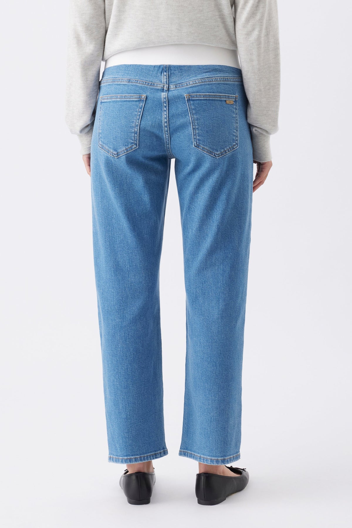 Straight Leg Umstandsjeans mit Unterbauchbund RIP26AW21 2