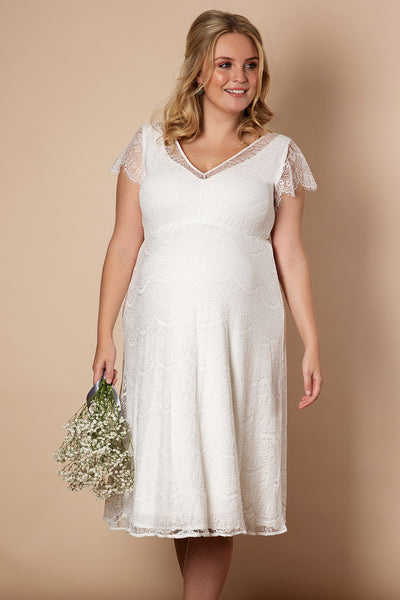 Plus Size Umstandsbrautkleid mit Herzdekolleté