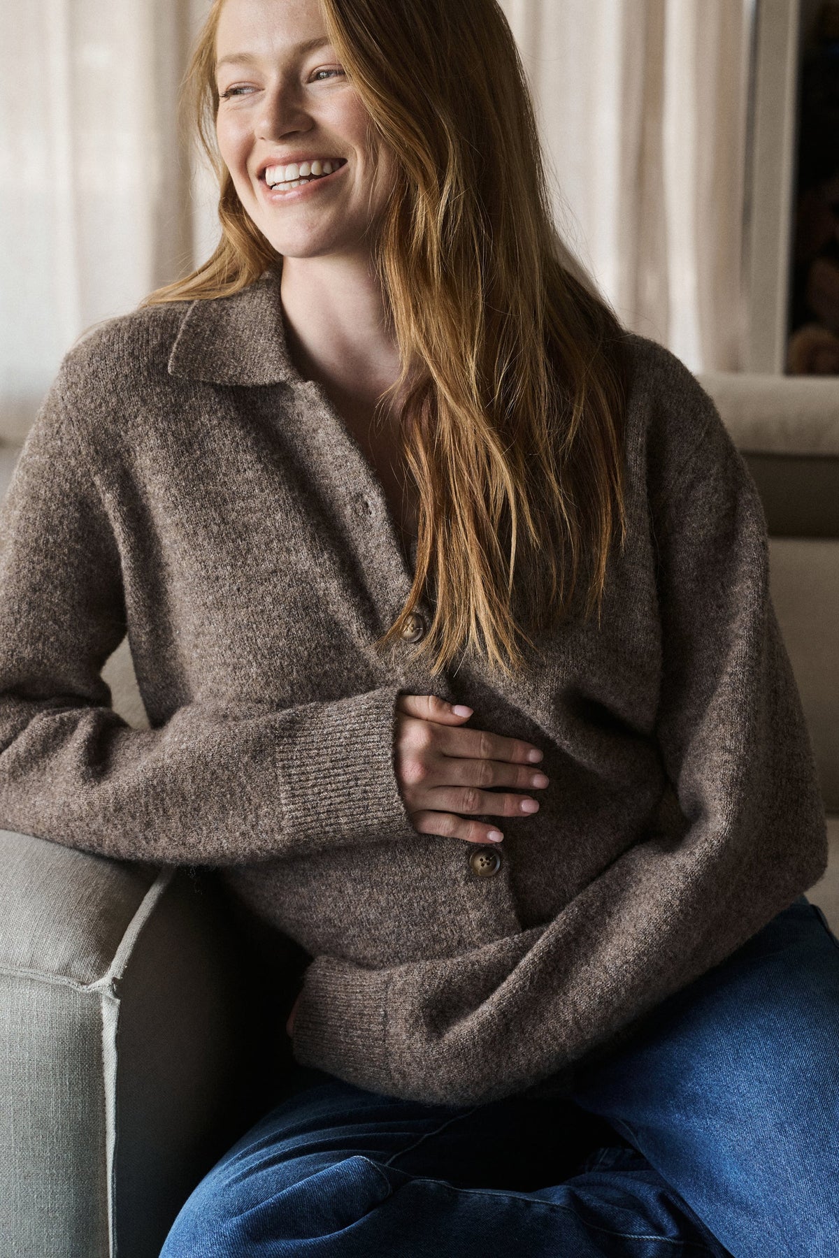 Umstands- und Still-Strickjacke mit Polokragen RIP26AW06 1
