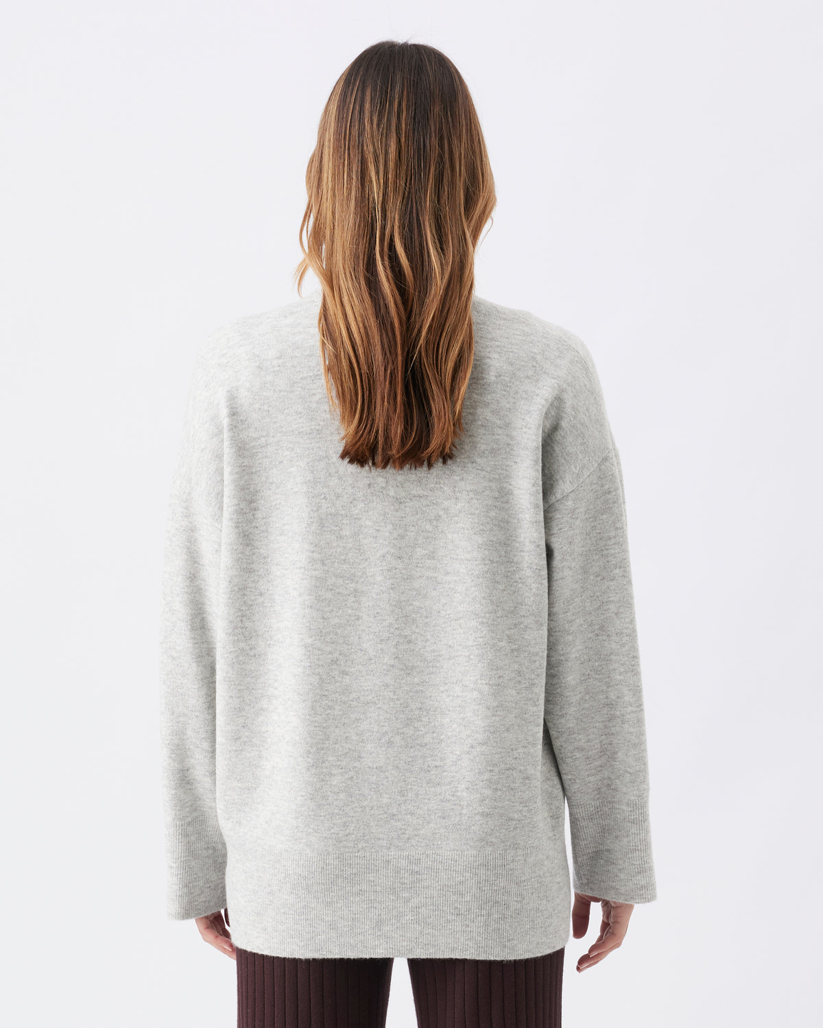 Umstands- und Still-Strickjacke mit V-Ausschnitt RIP26AW08 4