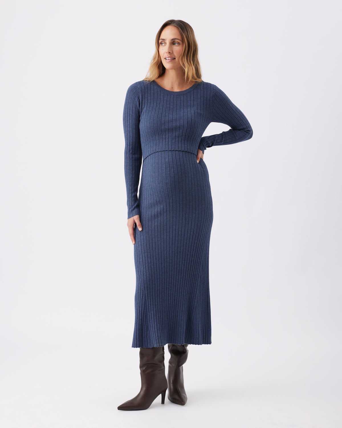 Umstands- und Stillkleid aus Strick in Midilänge RIP26AW11 5