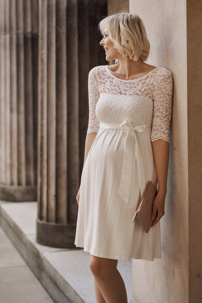 Umstandsbrautkleid in A-Linie mit Rückenausschnitt
