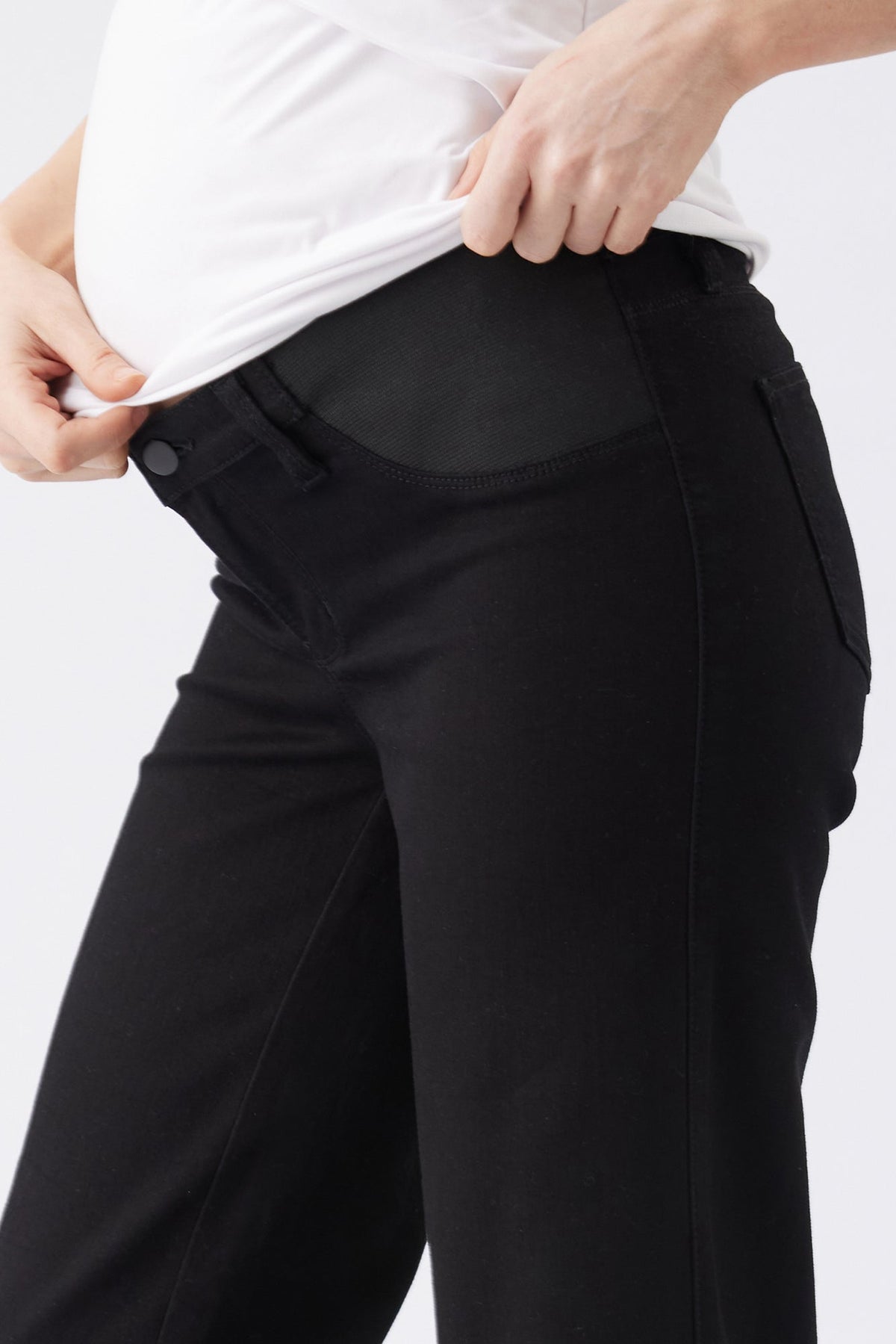 Wide Leg Umstandsjeans mit seitlichen Stretcheinsätzen schwarz RIP26AW15 2